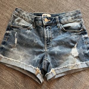 SO size 10 girls star jean shorts